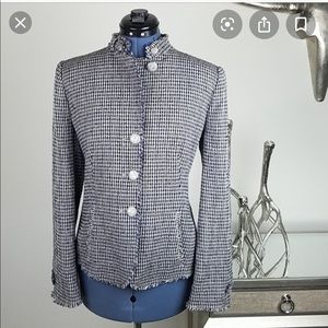 Like new Armani plaid blazer size 4